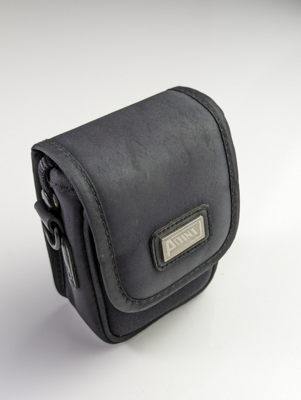 Vintage Point Professional Ever Ready Case Belt Mountable Travel Bag for Compact Digital Cameras