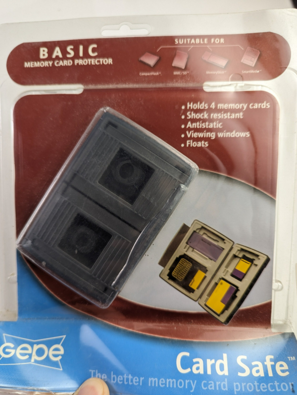 Nice Vintage GEPE Safe Holder for 4 CF Sd MMC Memory Stick Smart Media Cards