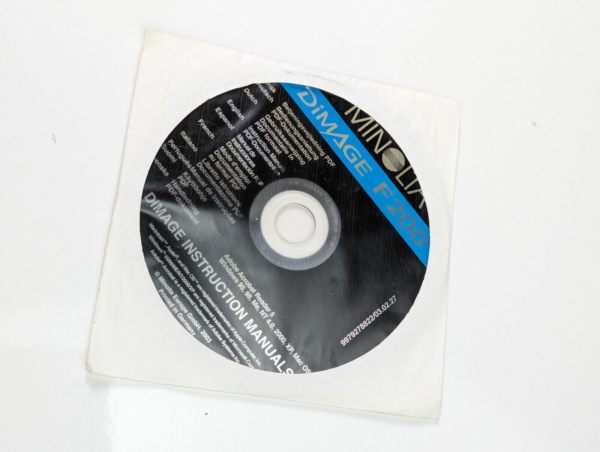 Vintage 2003 CD Minolta DiMage F200 Multilingual Instruction Manuals - Germany