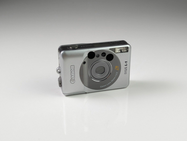 Vintage Canon Ixus L1 APS Advantix Film Camera for Parts