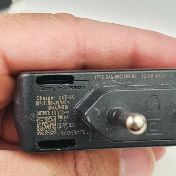 Genuine Sony CST-80 Charger for Sony Xperia Z5 Z3+ Z3 Z2 Z1 Z Micro USB Mains
