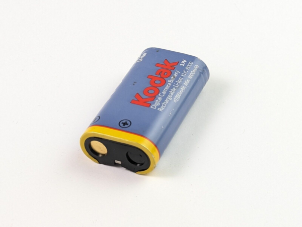 Genuine OEM Kodak KLIC-8000 (8324154) Li-ion 3.7V 1800mAh Dig. Camera Battery