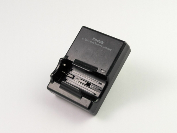 Genuine Kodak EasyShare Li-ion Rapid Battery Charger K8500 for Klic-8000 Battery