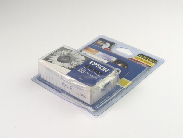 Genuine Epson T017 Black Expired (Caducado) 10.2006 for Stylus Color 680/685 UK