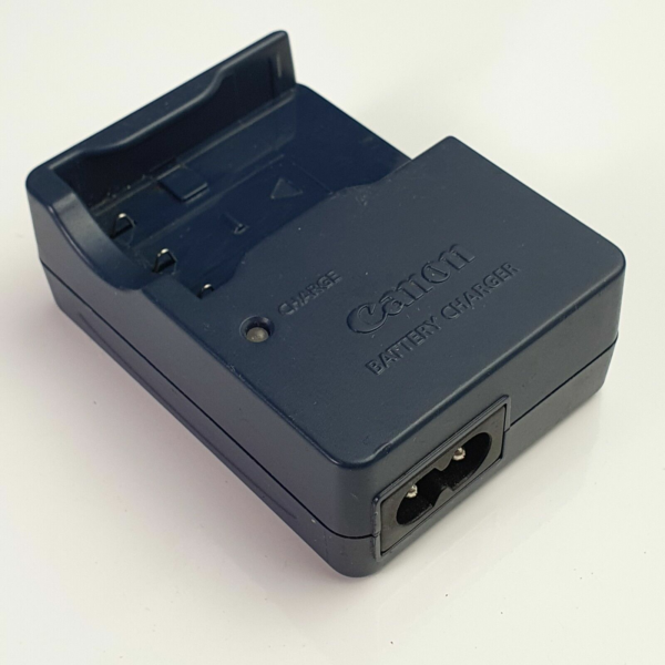 Genuine Canon CB-2LUE Battery Charger 4.2V  0.7A for Canon IXUS, Power-shot, IXY