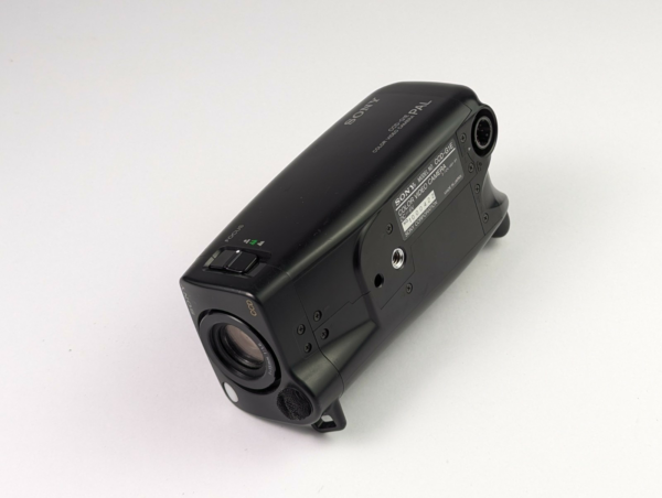 Rare Sony CCD-G1E PAL Color Video Camera Camcorder - Japan - Untested