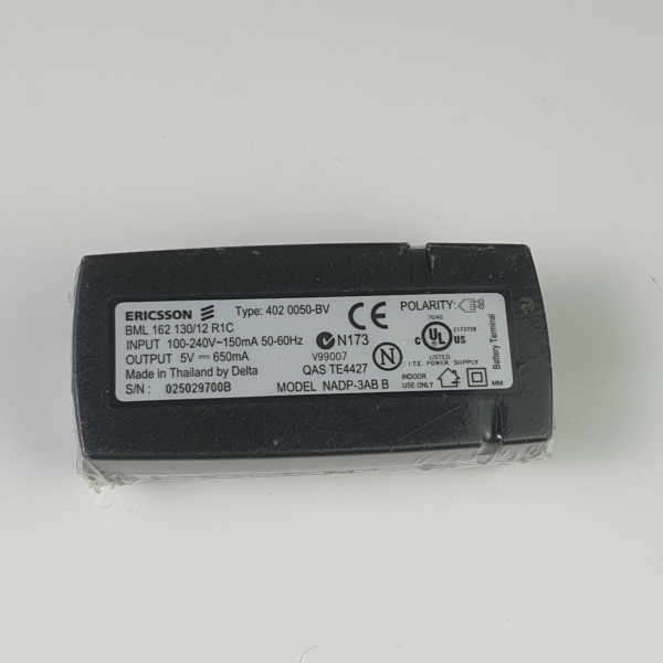 New Old Stock! Ericsson NADP-3AB B Battery Charger Type 402 0050-BV - No Cable