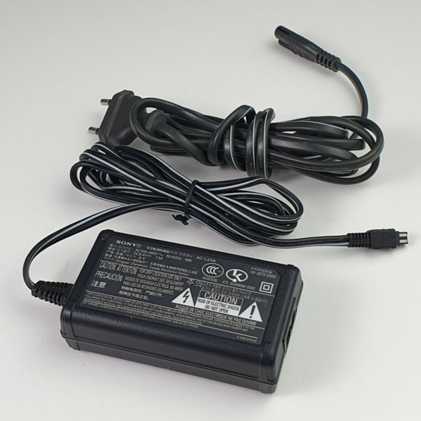 Genuine Sony AC-L25A AC-L25 AC Adapter Power Supply  Sony CCD-TRV138, CCD-TRV338