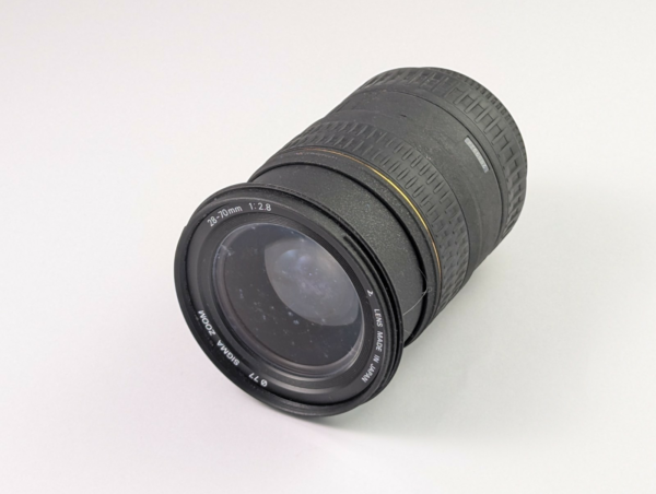 Sigma Zoom Lens 28-70mm 1:2.8 77mm Filter Thread F Mount Japan - For Parts