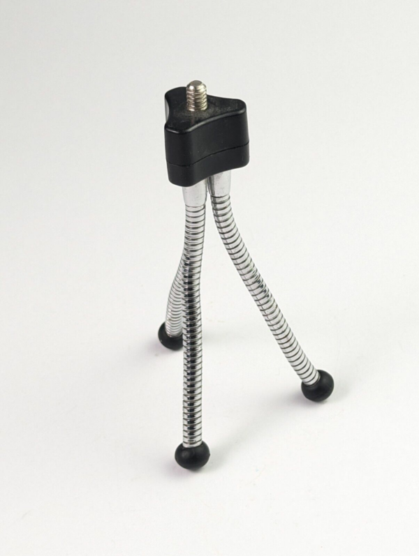 Mini Tabletop Flexible Metallic Tripod 11cm