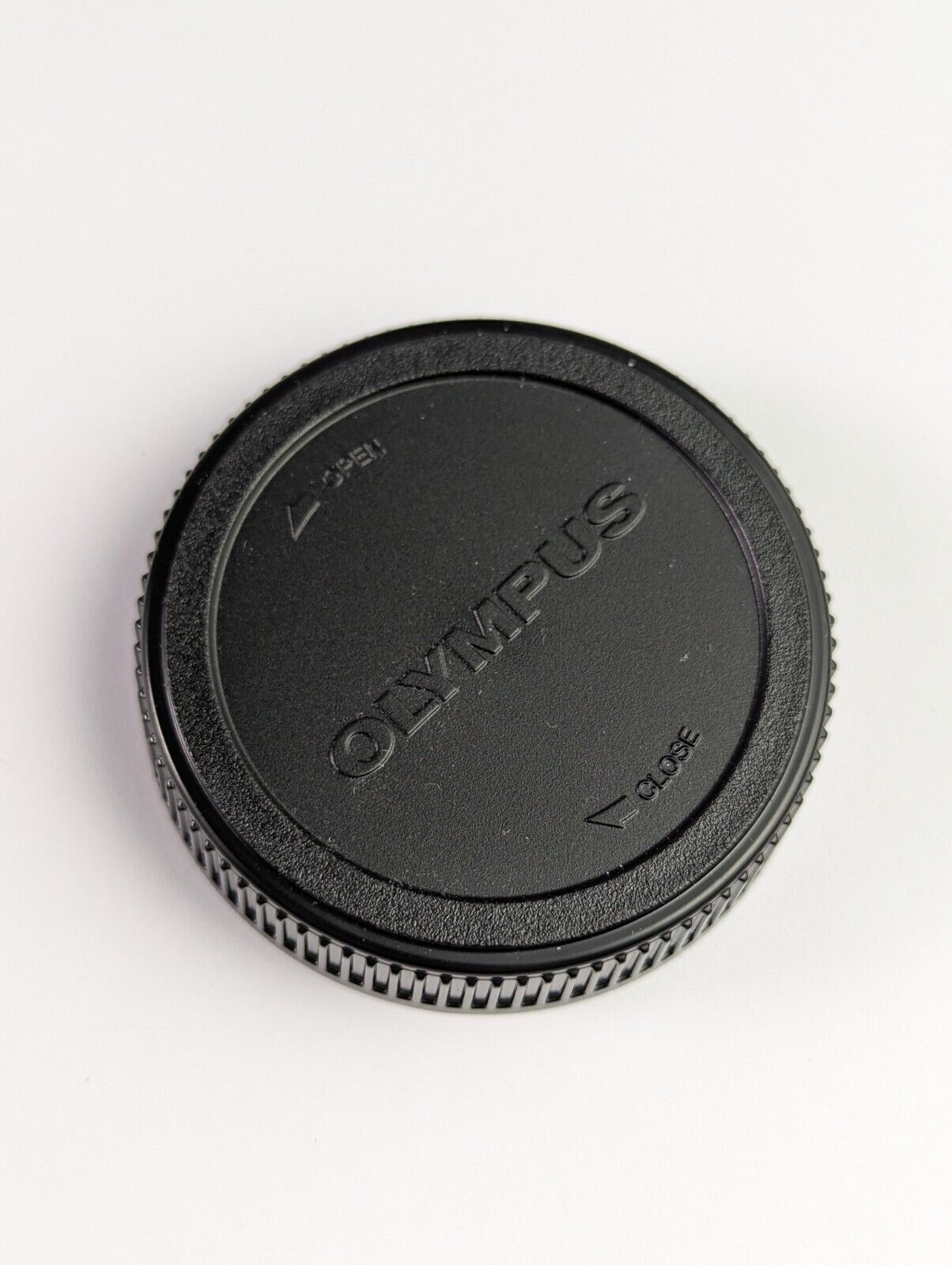 Genuine Olympus LR-1 Plastic Twist-On Rear Lens Cap E-System Zuiko D-SLR lenses