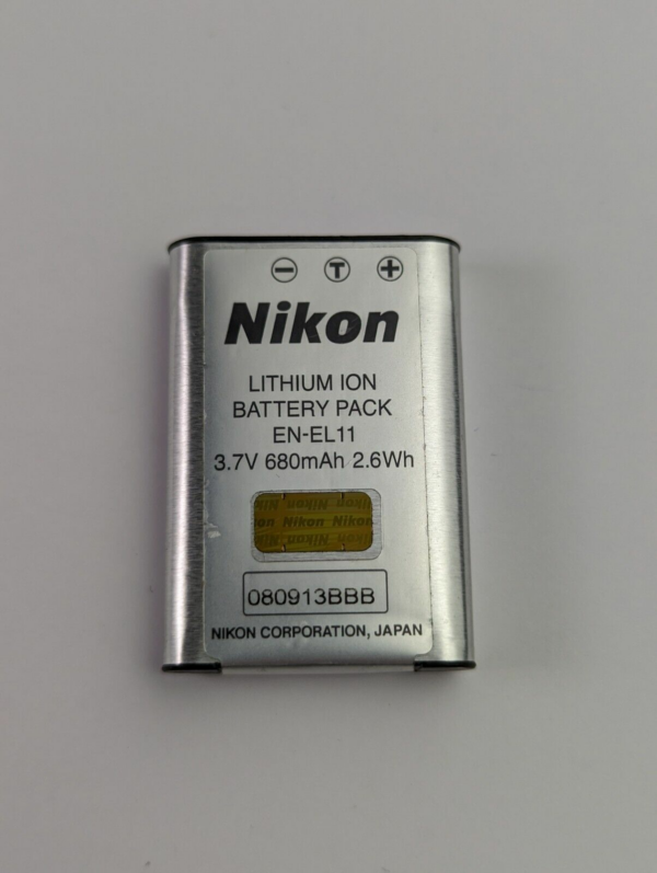 Genuine OEM Nikon EN-EL11 Battery Pack for Nikon Coolpix/Pentax Optio/Ricoh