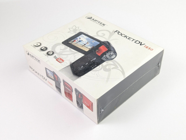 Vintage Aiptek PocketDV T230 Digital Camcorder 720x480 pixels 5MP CMOS microSDHC