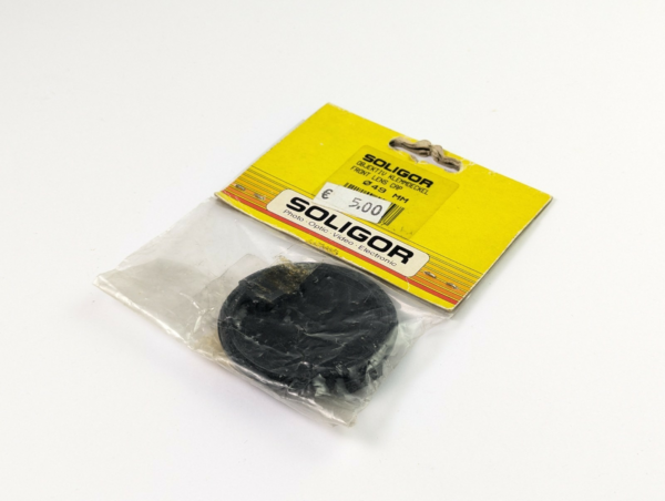 Genuine Soligor Clip-on 49mm Front Lens Cap - Made In Japan