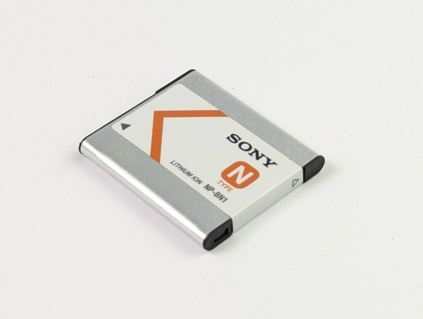 Genuine OEM Sony NP-BN1 Battery Pack 3,6V 630mAh for Cyber-shot Digital Cameras