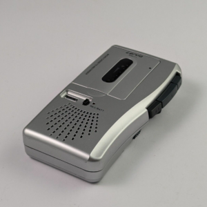 Rare Vintage Lervia KH4111 Micro Cassette Recorder Voice Recorder - For Parts