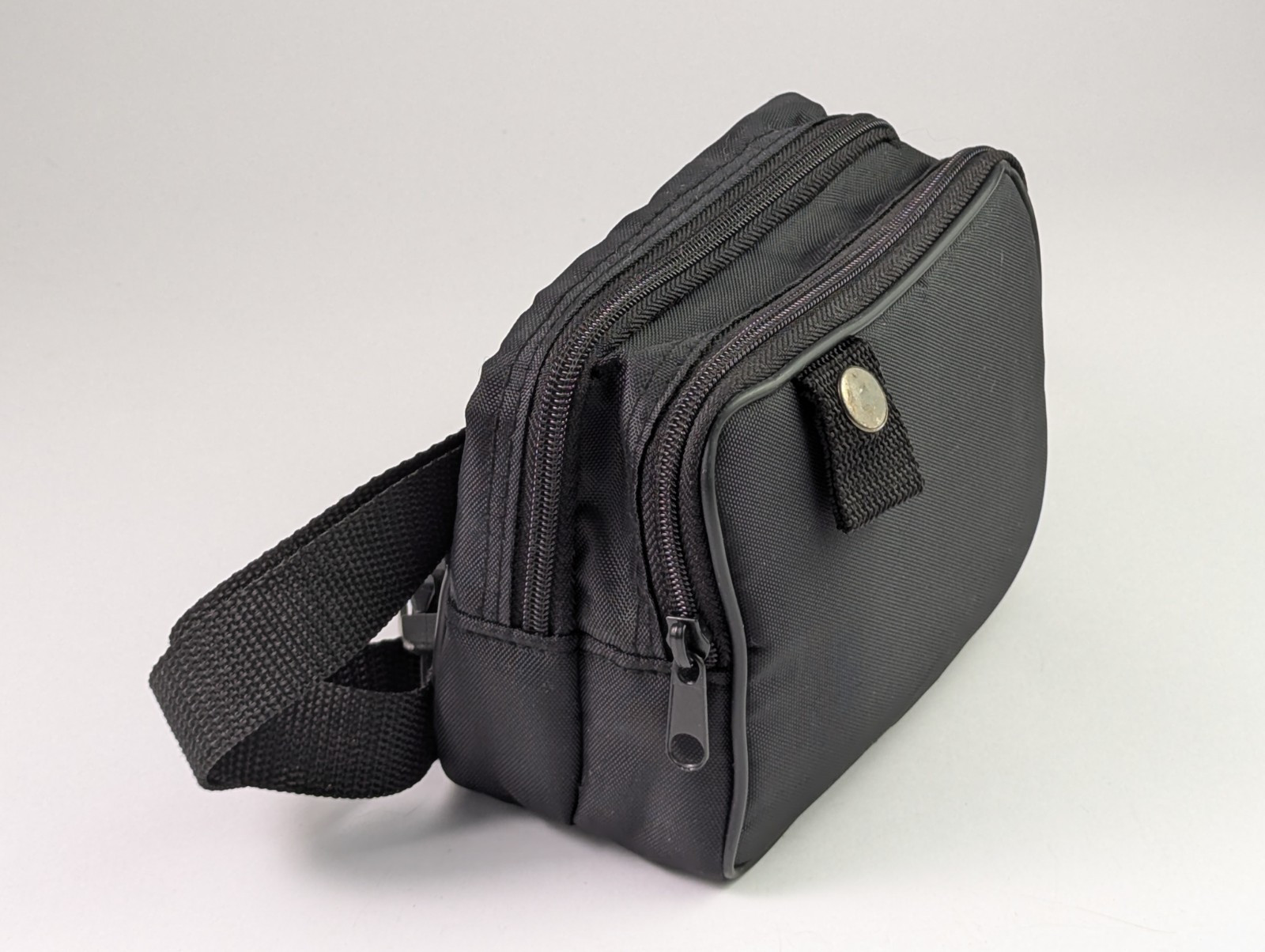 Vintage Belt Bag For Walkman Cassette Players 2 Compartments Nicely Padded Black