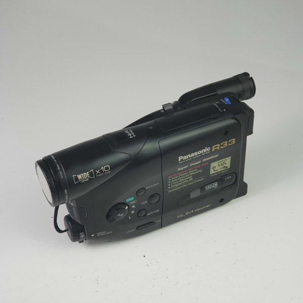 Vintage Panasonic R33 Super Image Stabilizer VSH-C Movie Camera NV-R33
