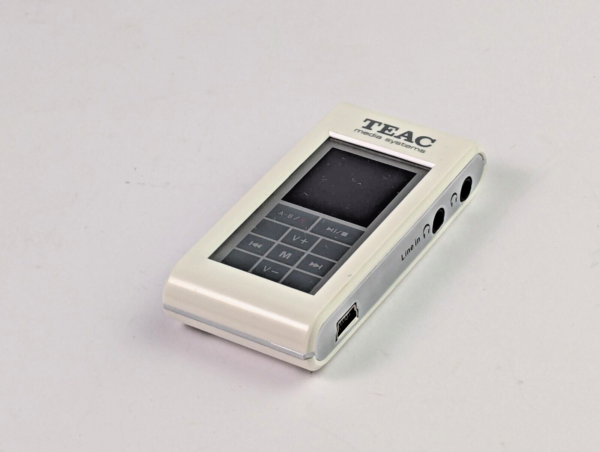 Rare Vintage Teac MP-350 Flash MP3 Player Touchscreen 1GB White FM MTV Orig Box