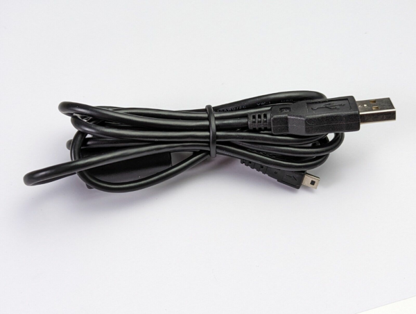 USB Cable for Nikon Coolpix S520 Digital Camera for Data Transfer