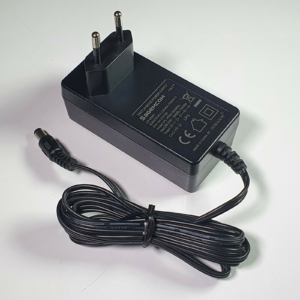 12V 2A 2000 mA AC-DC Switching Adaptor Power Supply White 5.5mm Plug - New!