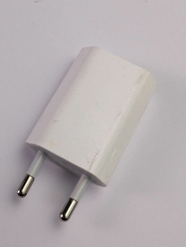 Genuine Apple A2118 USB Charger 5V 1A EU Plug 2PIN for iPhone iPod iWatch