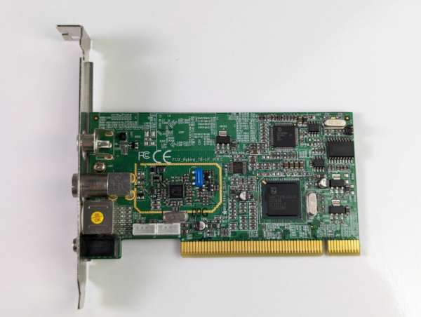 KWORLD DVB-T 210 SE HYBRID TV PCI TV Card H.264 HDTV NTSC/PAL/SECAM/AV/S-Video