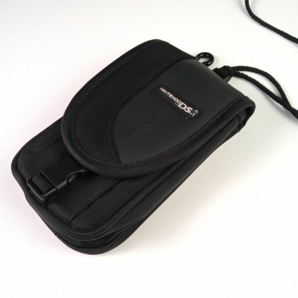 Genuine NINTENDO DS Soft Case Travel Bag Pouch Bag with Strap & Metal Ring