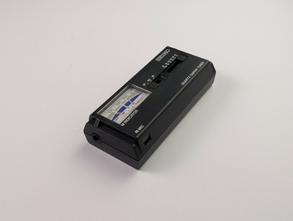 Vintage Seiko Quartz Guitar Tuner Model ST600 Line IN/OUT for electric VU-Meter