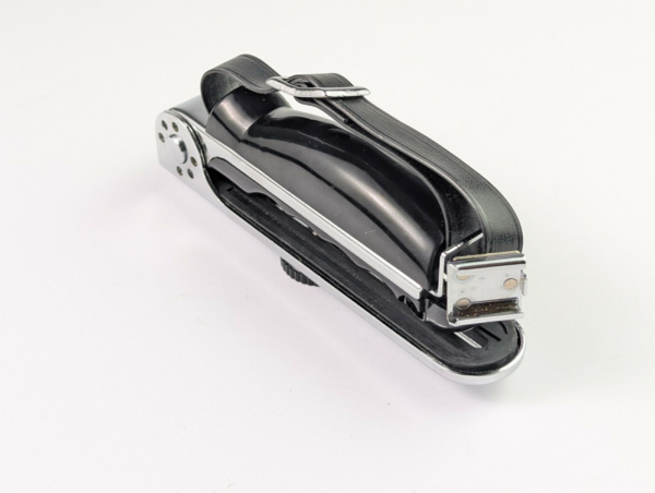 Folding Type Camera Grip with Flash Bracket - Made In Japan