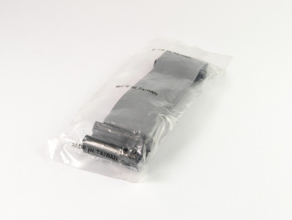 Vintage Internal SCSI-3 Ribbon Cable 68-pin 2-drive Ultra SCSI by Starcom Taiwan