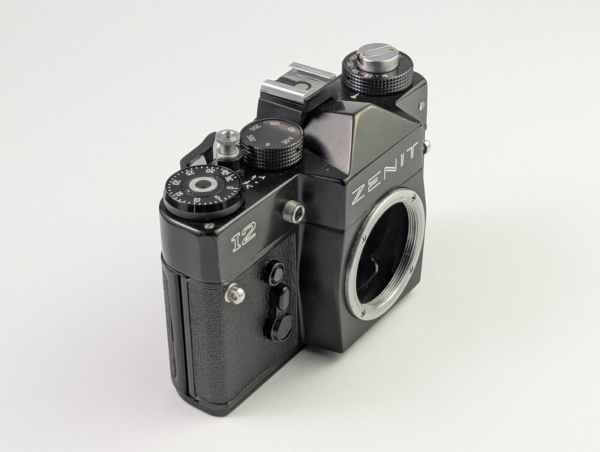 Vintage Zenit 12 SLR 35mm Film Camera Body M42 Mount USSR retro Camera