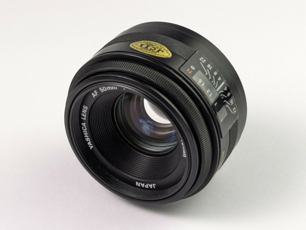 Rare Yashica Kyocera AF 50mm f1.8 Lens Yashica AF Mount JAPAN!
